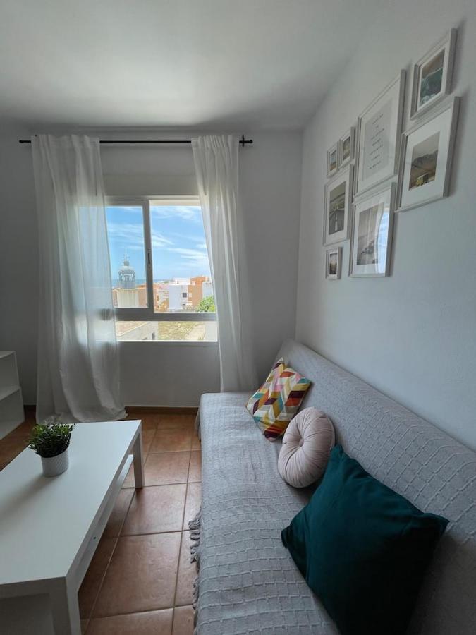 Apartamento Y Piso Frente Al Mar Con Vistas En Гарруча Экстерьер фото
